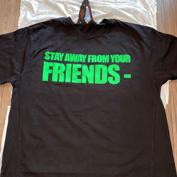 Vlone Stay away Tee - Picture 2 of 2